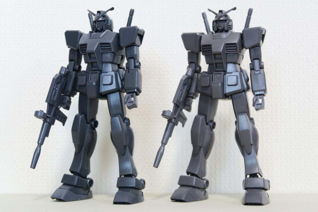 オフブラックとダークグレー、ストレート組み