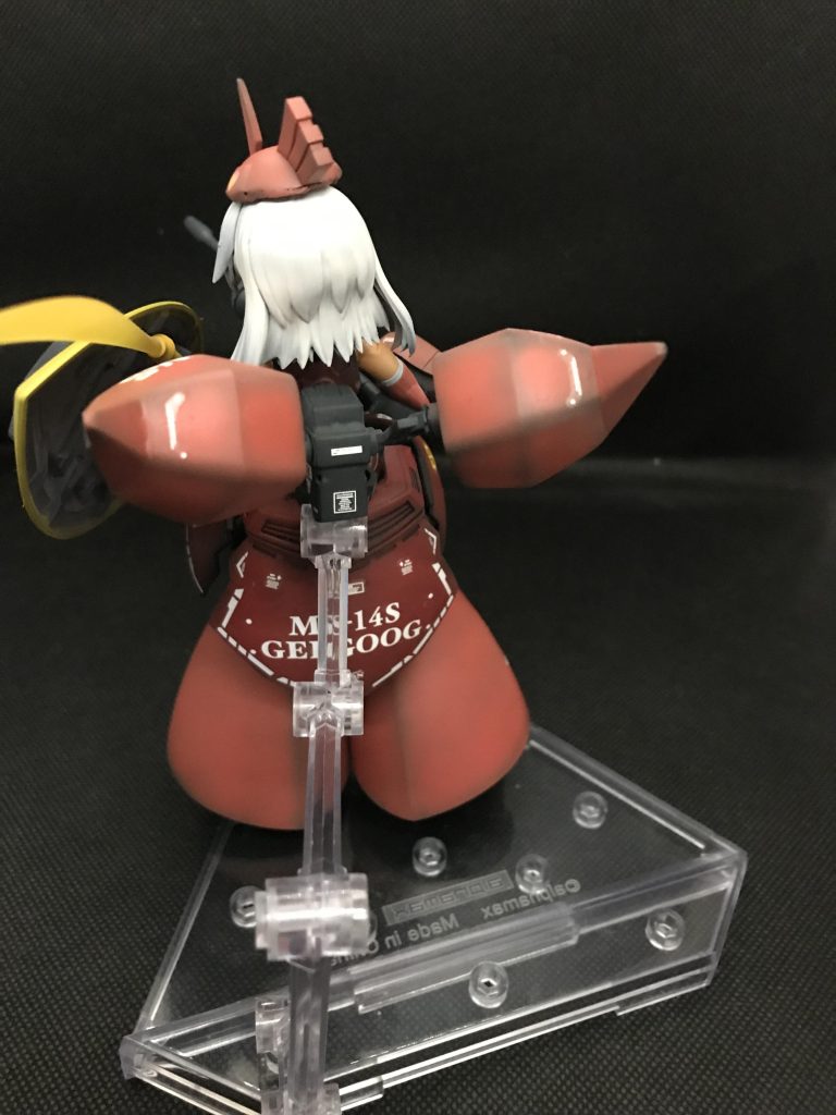 シャア専用ゲルググさん–3枚目/制作者：lunablood