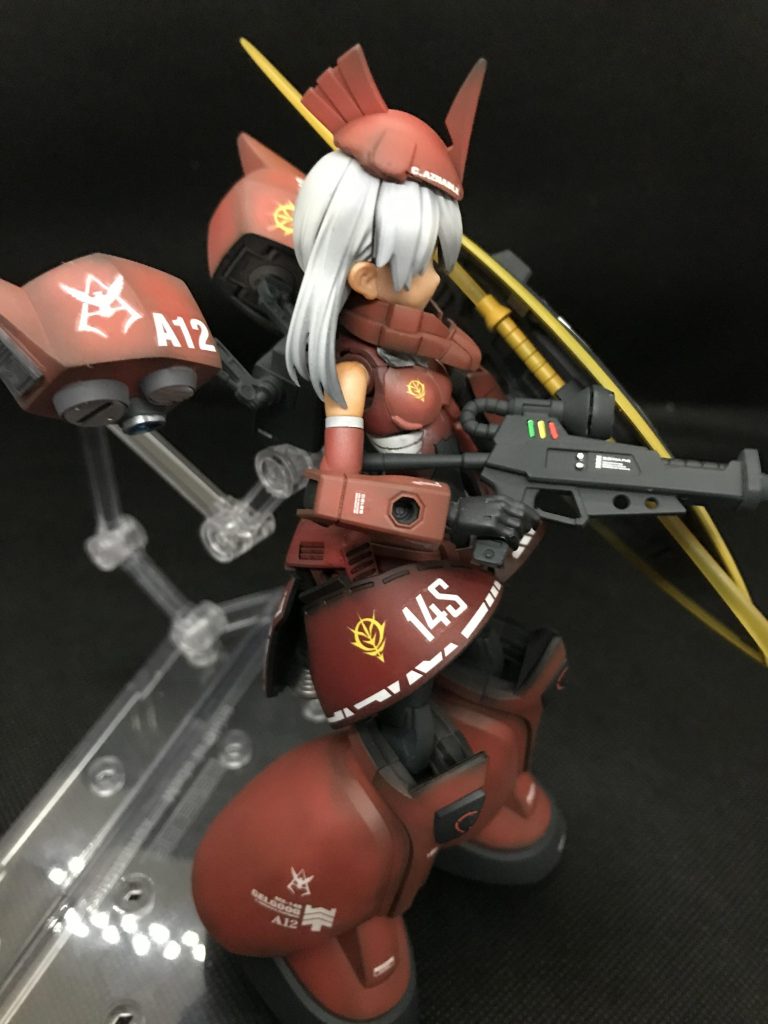 シャア専用ゲルググさん–4枚目/制作者：lunablood