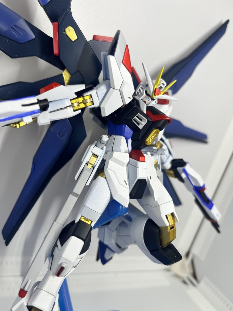 全塗装】HGCE マイティーストライクフリーダムガンダム｜あ