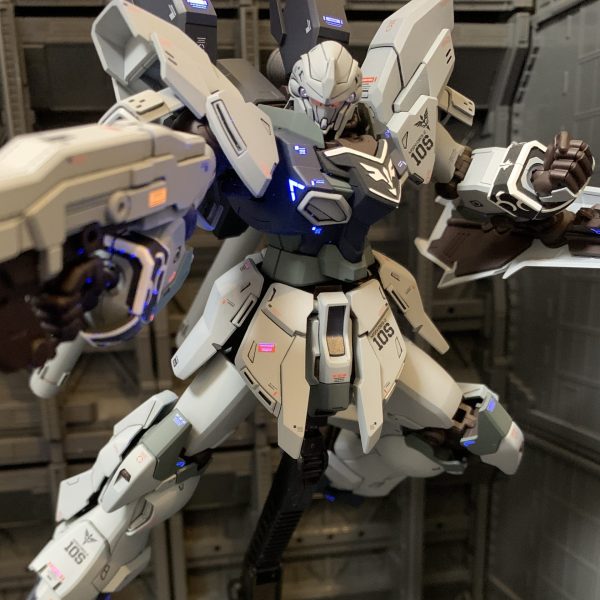 HGUC シナンジュスタイン