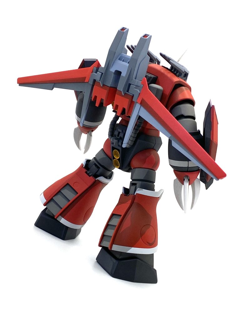 意外と背面もマッシブで謎の一体感があります🤣