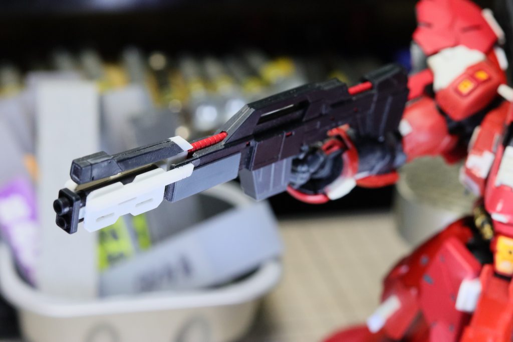 塗装前のライフルです。