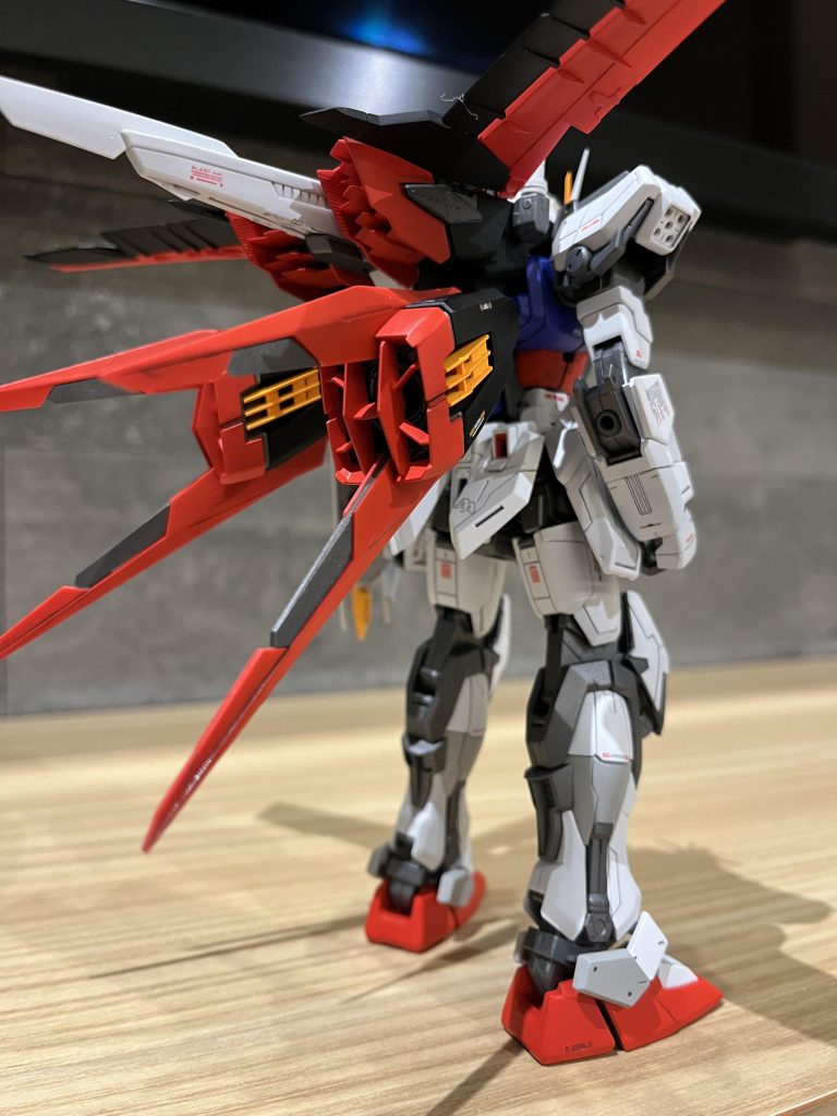 ポーズ決めるのが下手くそなので基本的に棒立ちです