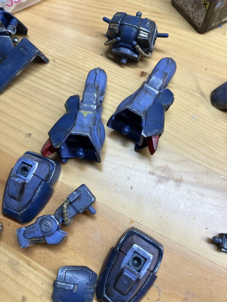 一応、目立つ所の合わせ目は、消したつもりです。