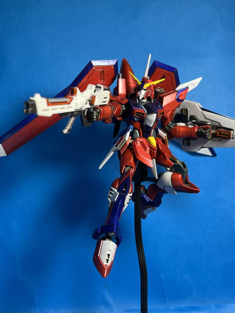 旧キットばかり制作してこともあって、最新キットの造形、何より可動域に感動。