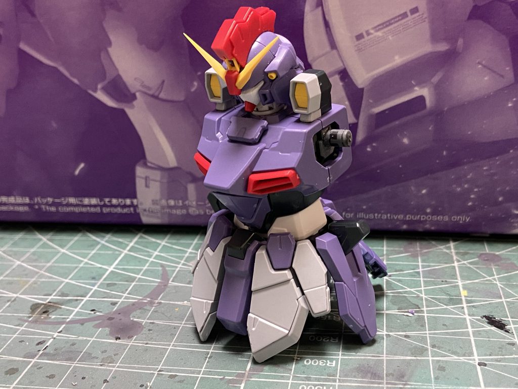 肩軸位置を上方へ移動。切断後、真鍮線で軸を打ち黒瞬着でガッチリ固定。