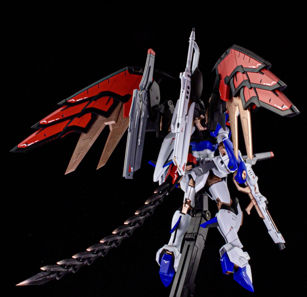 バックショット。飛行形態への変形もおそらく可能です。変形はさせてません。