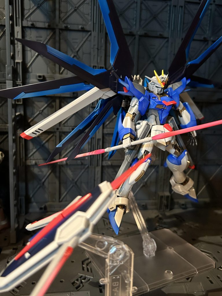 ライジングフリーダムガンダム–4枚目/制作者：@shenyi333