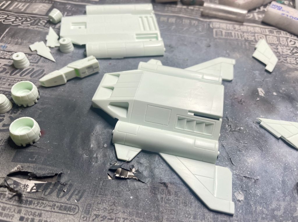 旧キットのコアブースターを使ってセイラ専用ドダイを製作しようと思ったのですが、色々と違っていてこちらも断念