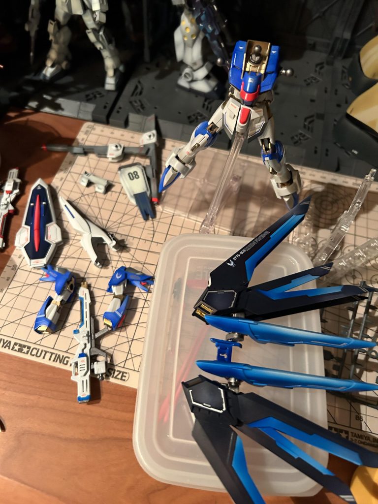 ライジングフリーダムガンダム–3枚目/制作者：@shenyi333