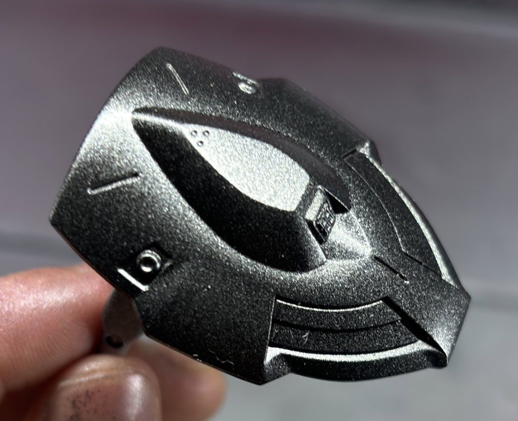 重厚感のあるマットキャンディ塗装にチャレンジしてみたくてブラック透け透けのシルバーでクリアカラーを重ねました。…重厚感感じますか？