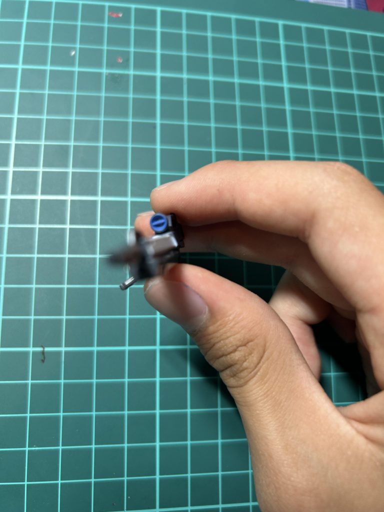 スコープも色分け(zaku-kao10)