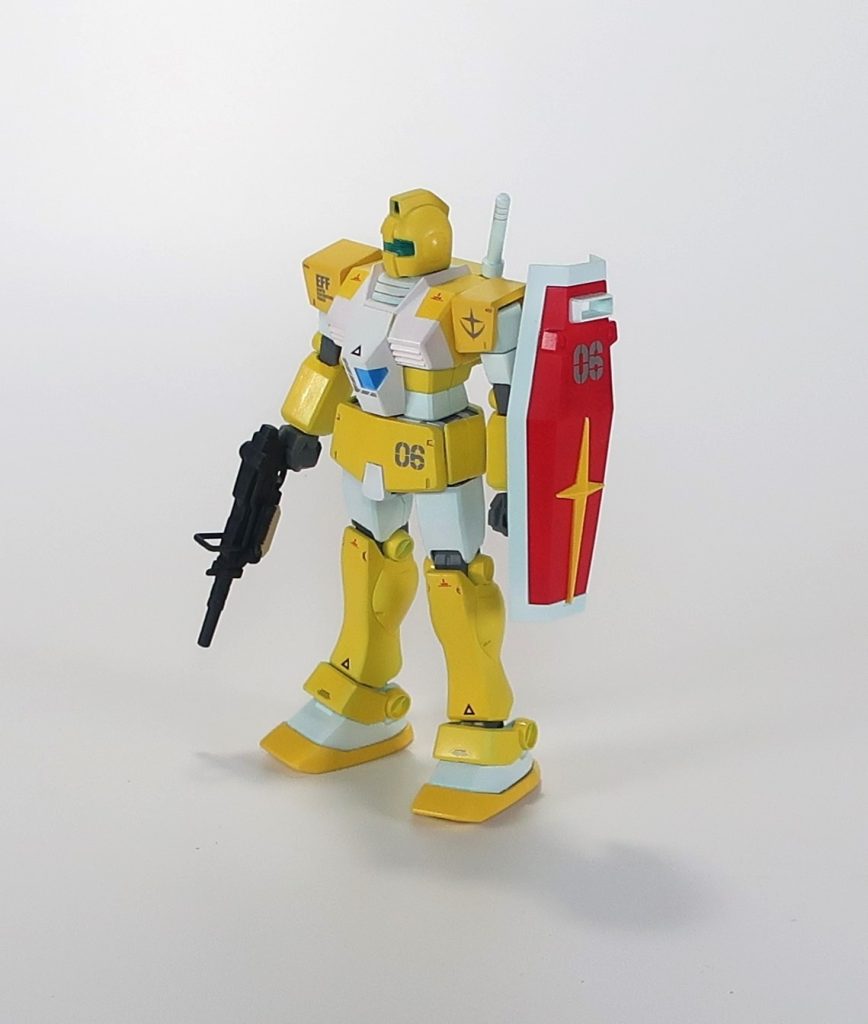 以下、俺設定の駄文本機はジャブローで建造され、そこで操縦訓練に使用されたジムトレーナーのうちの1機である。