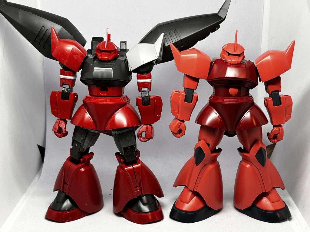 素のゲルググhgとの比較。UC0090年ころの機体なので、ゲルググにあってゲルググにあらず。