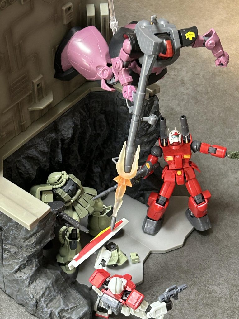 ア・バオア・クー–5枚目/制作者：ペケペケ