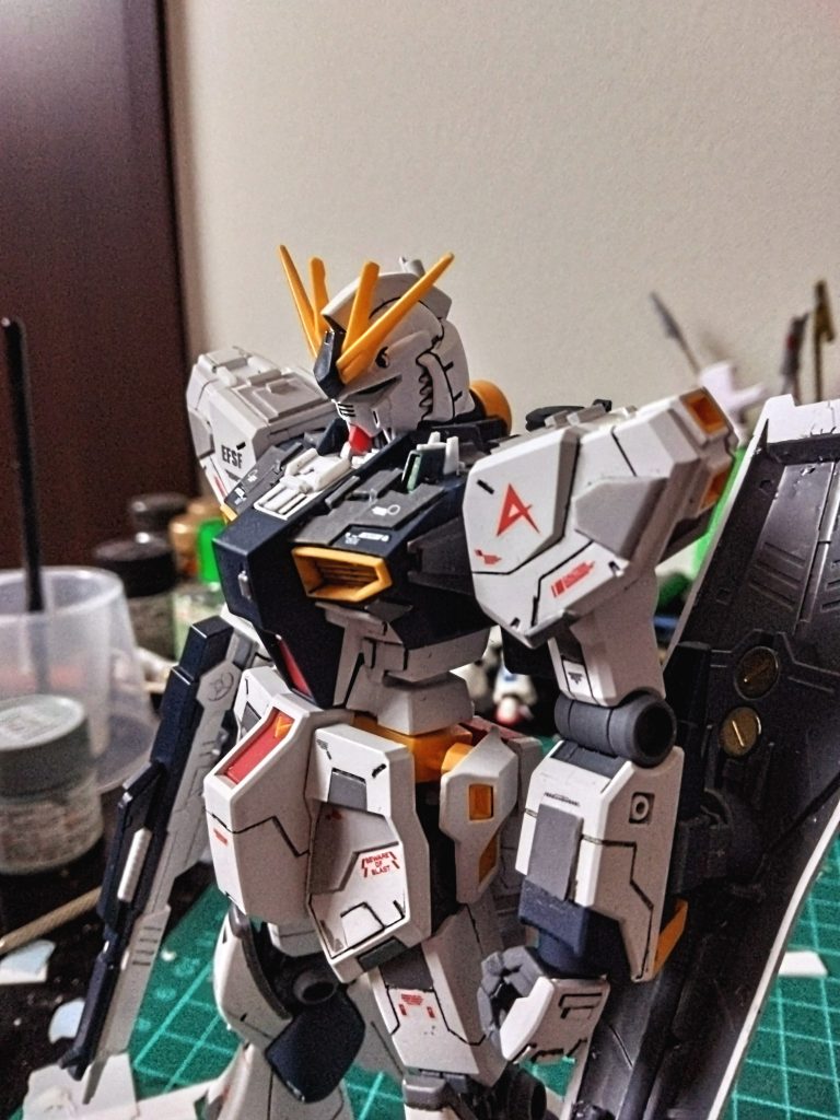 νガンダムは本当にイケメン!!!!!!!!!