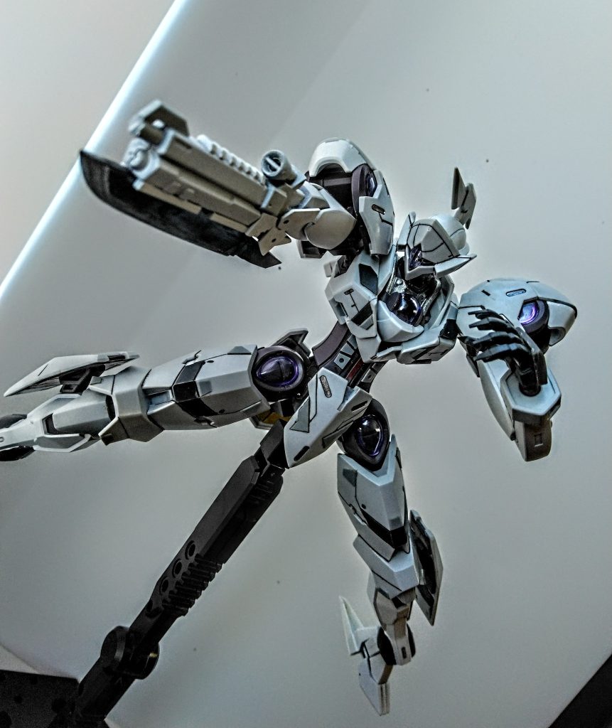 こいつが売れないのはパイロットのせいや…