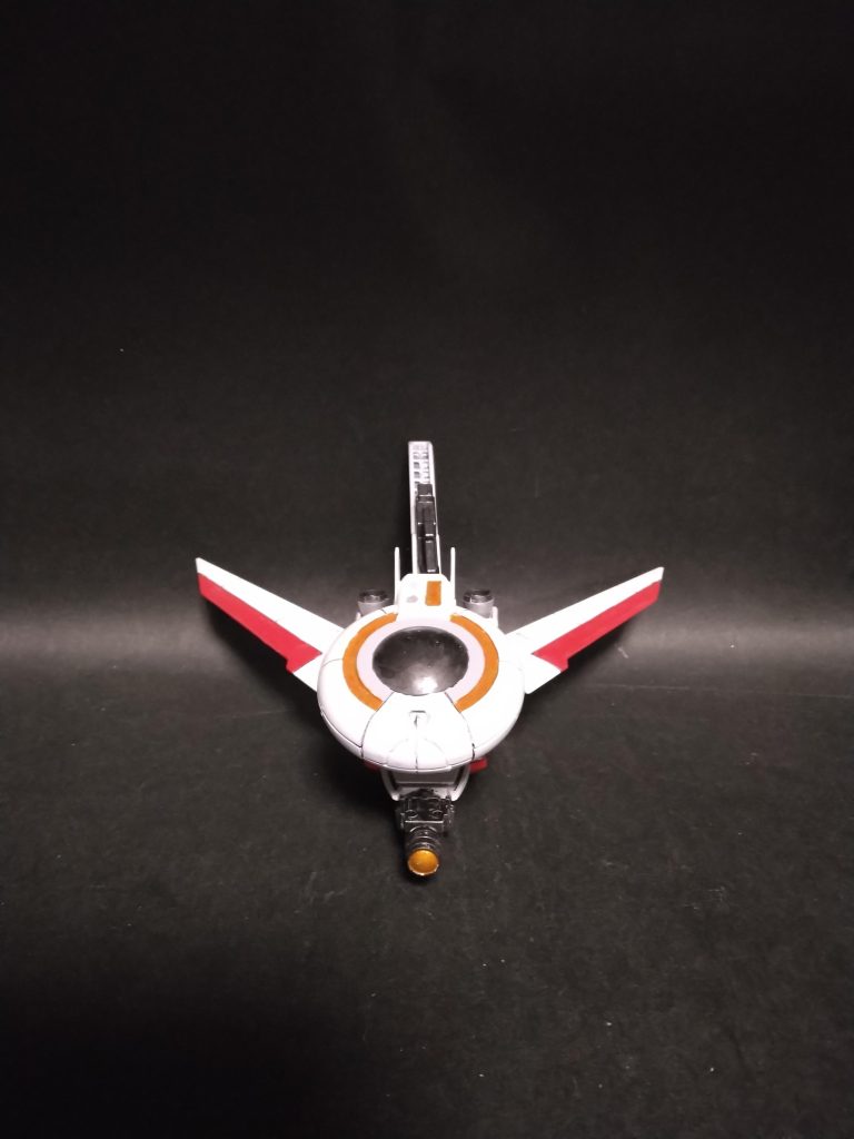 EWACパック主にEz-SRのパーツを組み合わせて作成。レーダー、カメラ付シールド、バーニア、ウイングで構成されています。