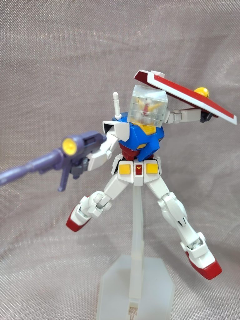 アクションEGなので可動は問題無い…が塗装したてなのでやばいかも