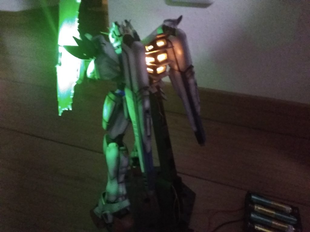 ガンダムF91ver,2.0　電飾–3枚目/制作者：ちっぷ