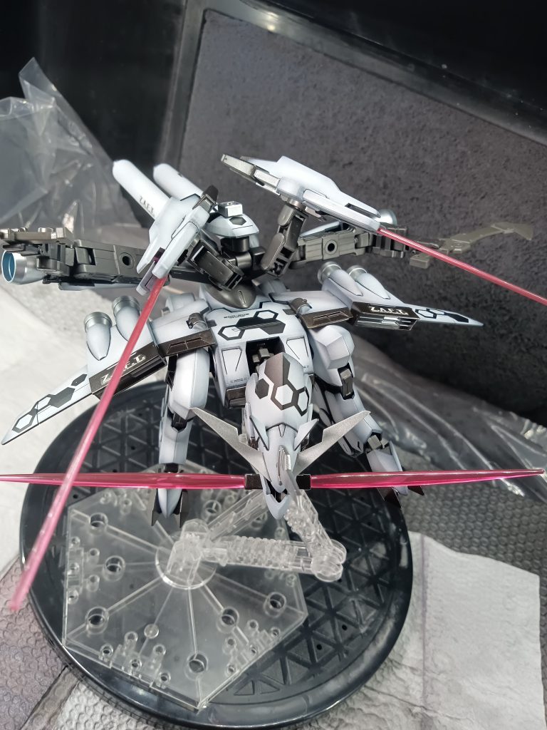 サブアームに何かしらの射撃武器をつけたほうが汎用性があがる気がします