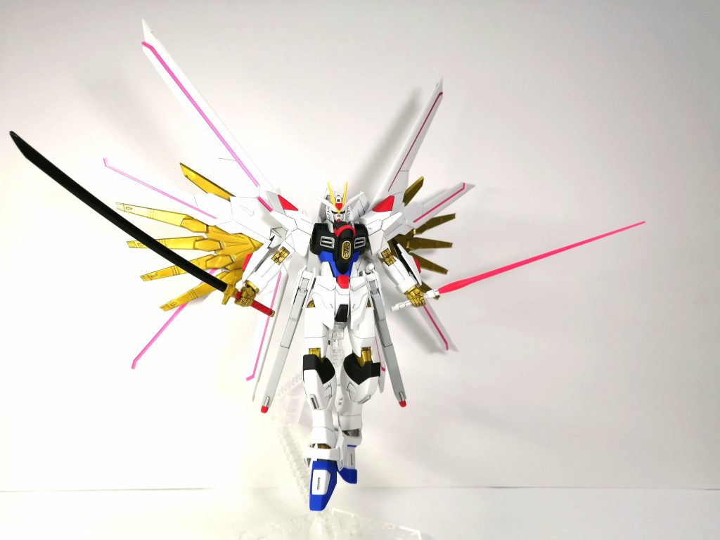 このマイストフリ、スタイルが良いですね😄ポーズがバシッと決まります。