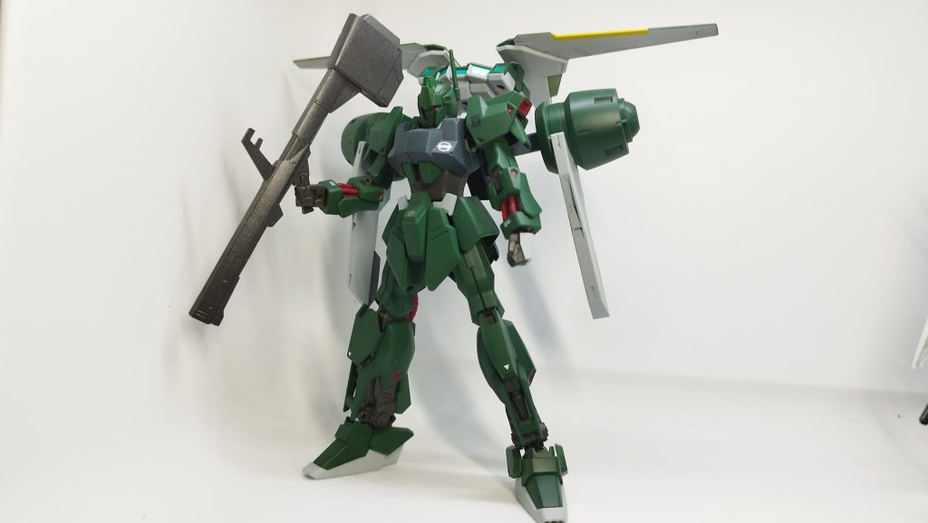 下からはなるべく戦闘機のように白くなるようにしています