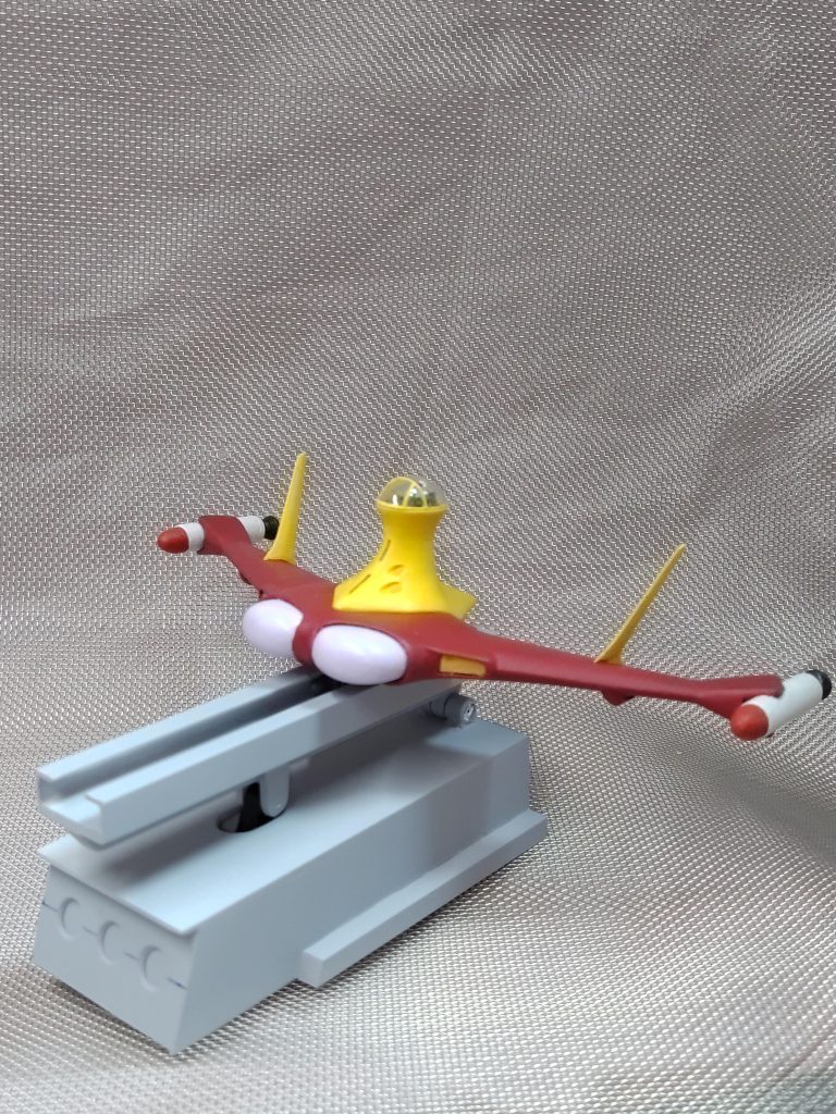 ルッグン改スクランダーベースは急遽プラ板の箱組でサフ仕上げ