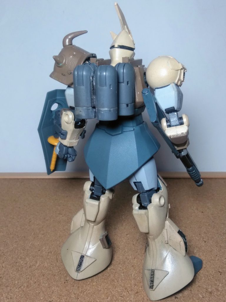 『YMS-15De ギャン トロピカル テスト タイプ 』の パイロット『 サマーバ・ケーション 大尉』(妄想…ヒャッハー❗❗何時でもトロピカってる陽気な性格😅 陰鬱な雰囲気に成りガチな戦場の空気を変えようとガンバル😆👍❤️ …戦士)・・・? イゼンニモ、コンナセンシガイタヨウナ・・・近々起きる『デラーズフリート』の特殊作戦支援の為に日夜暗躍を続けるのでした😤 果たして彼の活躍は如何程に❓🧐