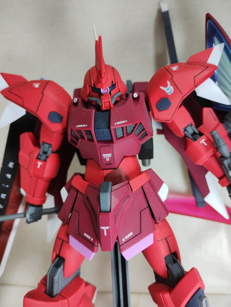 100均金属モノアイです。