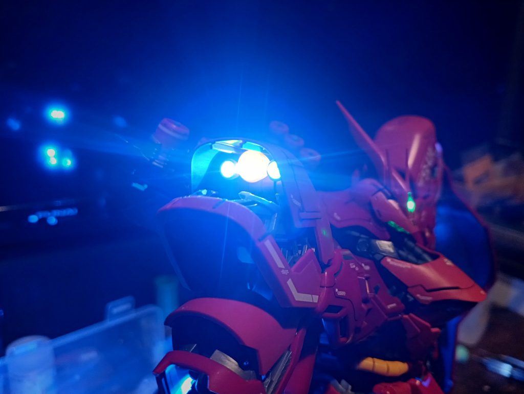 大きいバーニアは白、小さいバーニアはブルーに色分け👍