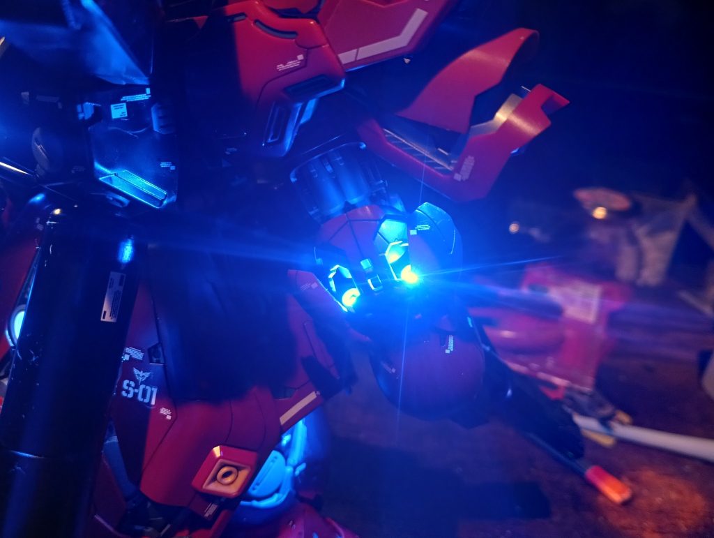 何故こんなトコにバーニアが⁉️💦と思いましたが入れてみました😅😁