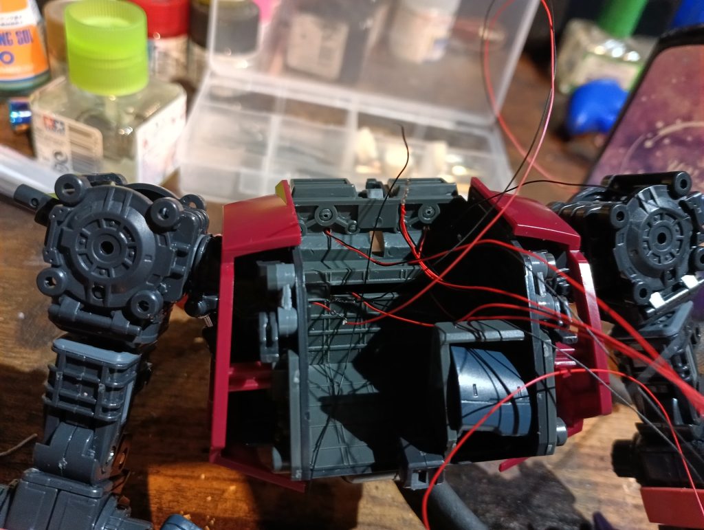 上半身の配線状況