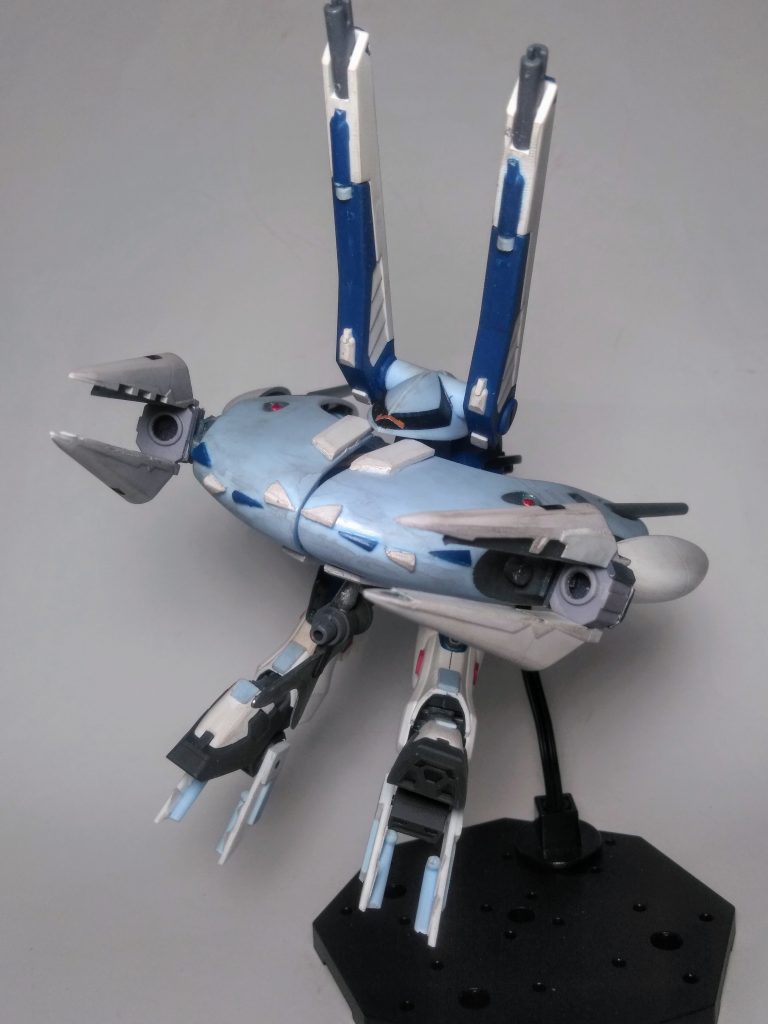 不憫なのでパワーアップ作業を実行です 😤💨甲殻類ならばハサミ✂️の様なモノが必要ですよね 😋ナンのパーツかは一目瞭然 😜