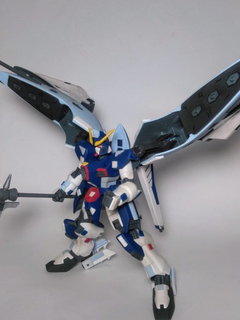 改めてミテ観ると射撃兵装の塊ですね 😏