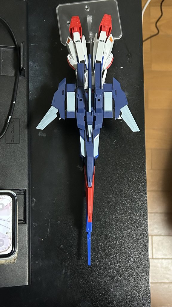 WR形態を上から見た姿多分15〜20cmくらいあります