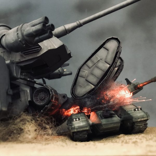 「オデッサ、鉄の嵐！」