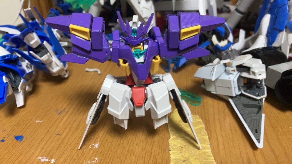 肩は色々工夫して付けました少し付けるのに苦戦しました