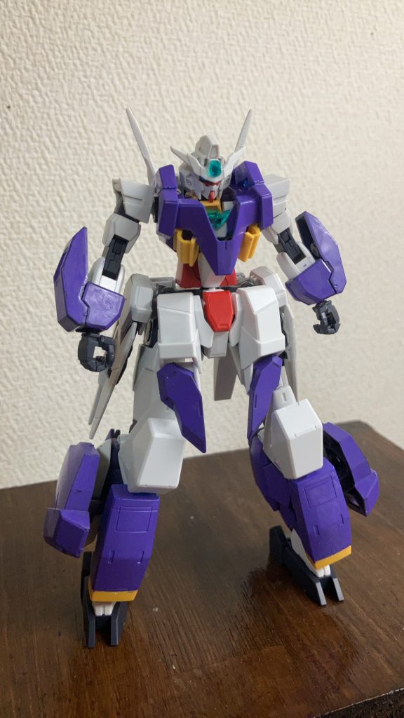 肩とアンテナを外してみました割と細身になって自分好みではあります