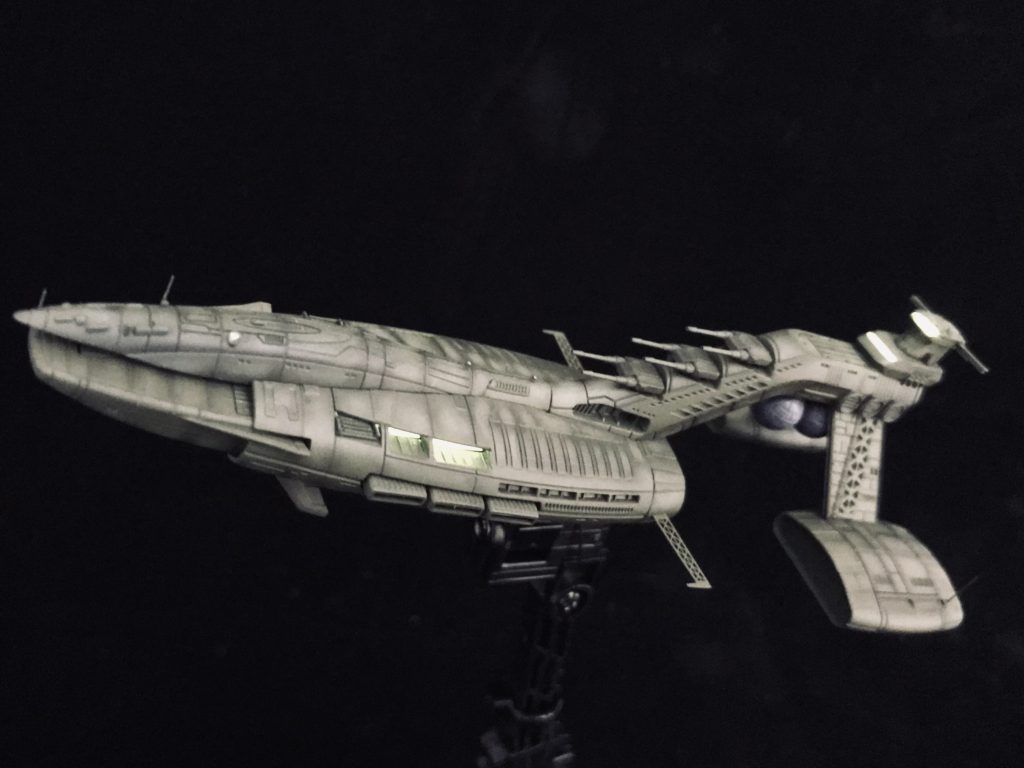 わかりにくいですが鼻先2箇所とエンジンにアンテナを施しております。（IGLOO設定資料集参照しました）