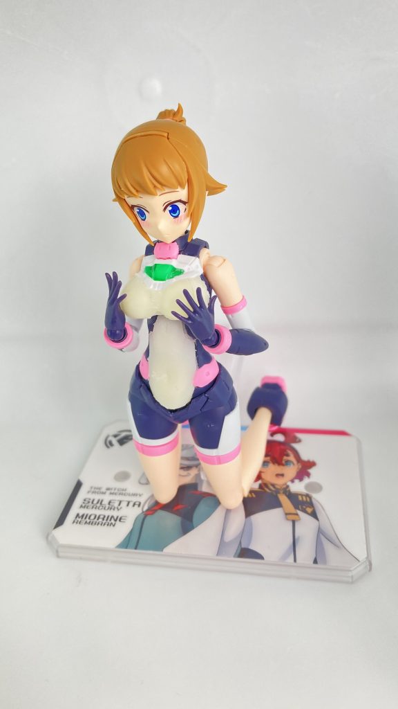 えちちポーズ。