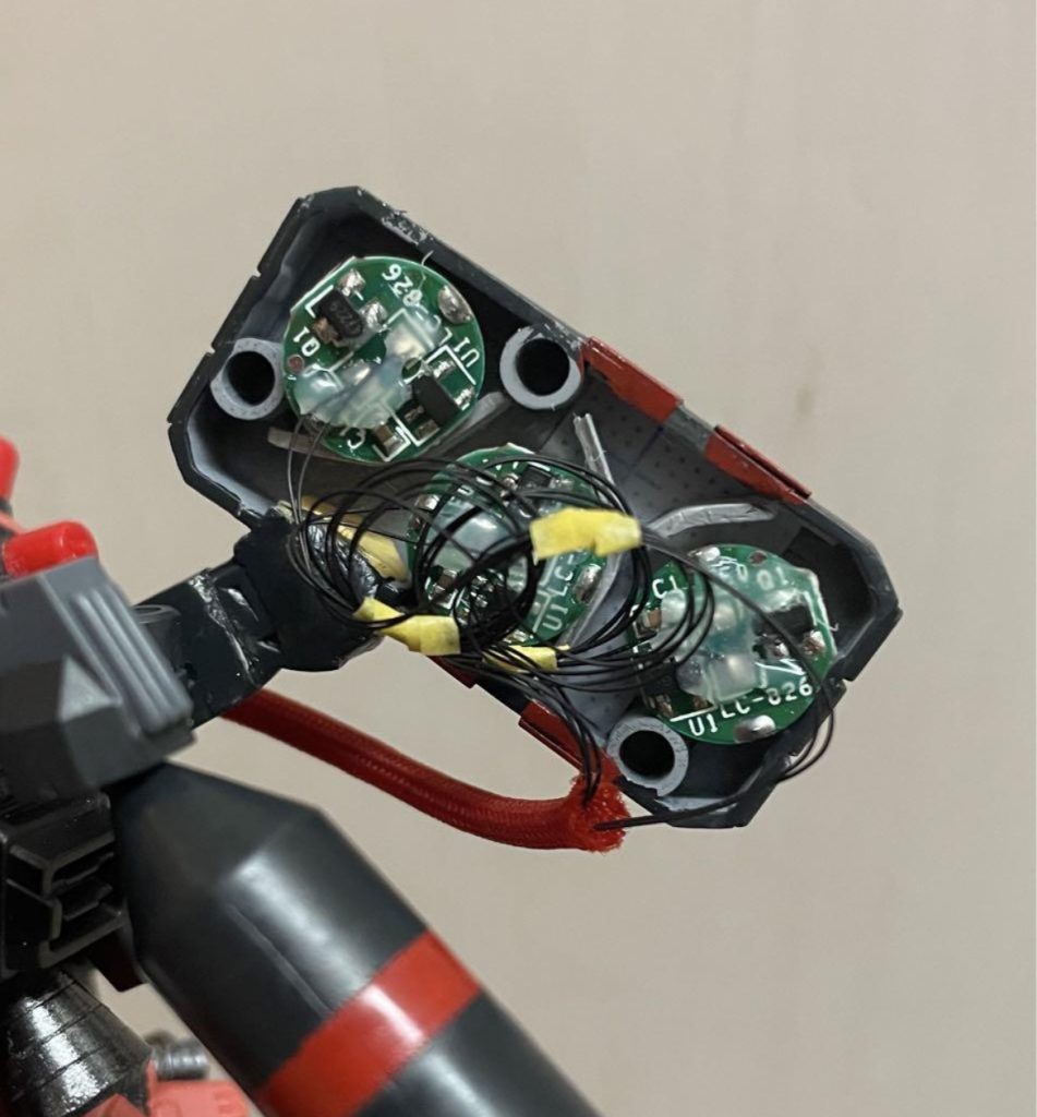 電池と制御部を3つしまうのが大変でしたケーブルが思ったより長いので大変でしたマスキングでとりあえず縛りました