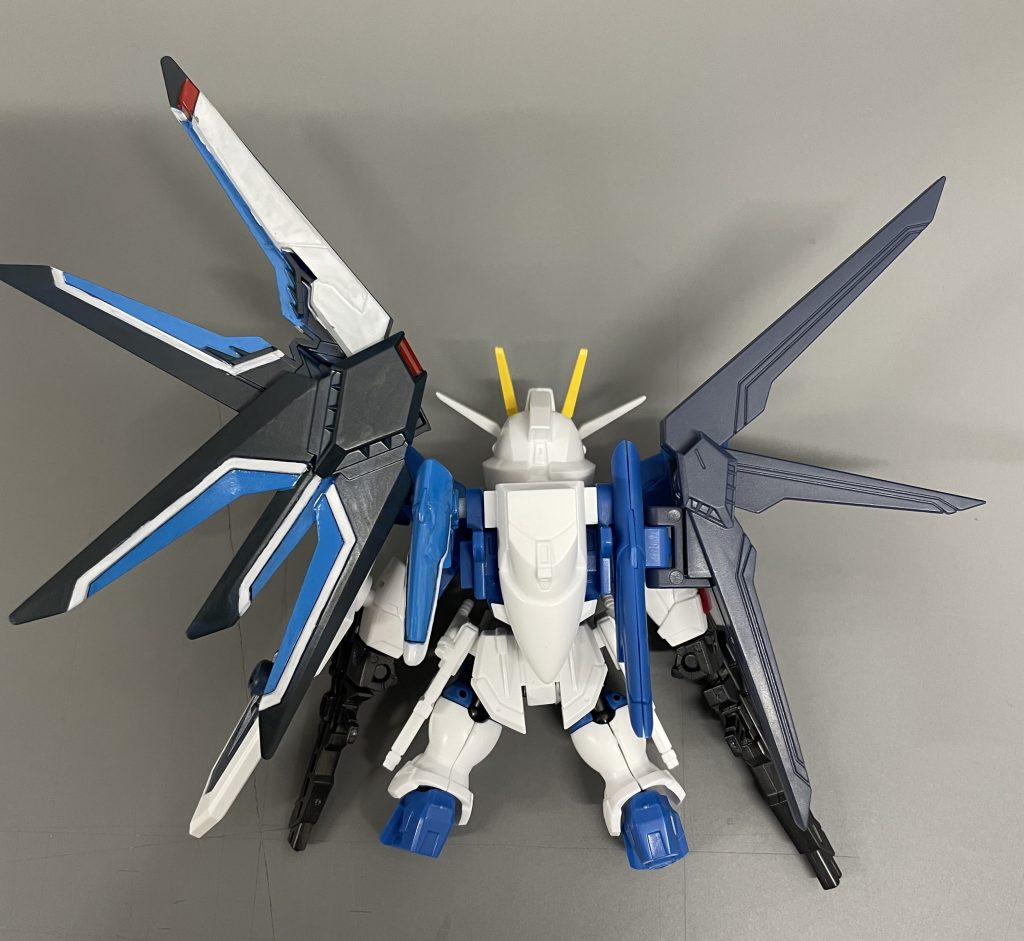 SDのほうがボリュームあります設定に近いのはSDですかね両方ともシュトゥルムスヴァーハは展開出来ませんMJはそもそもオミットされてますね