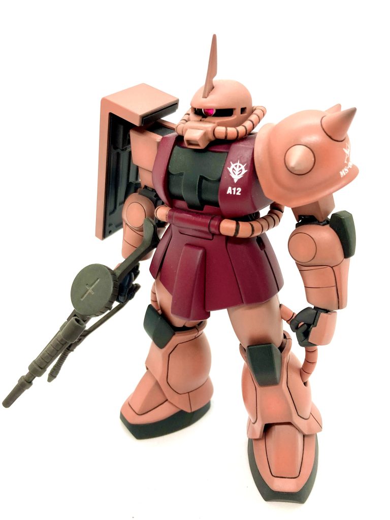 イジったところは…肘関節を二軸にして、リバイブ版のような いわゆる“ガワラ曲げ”ができるようにしました。あと、これもリバイブ版風に手首に角度を付けてやりました。