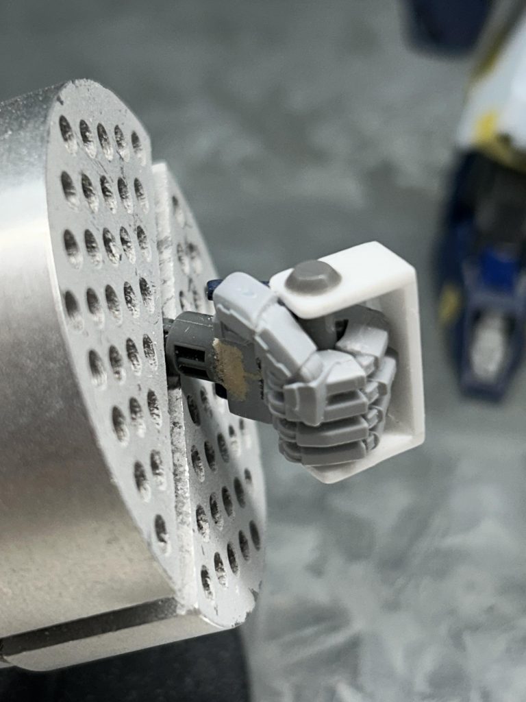 シールド握り手。