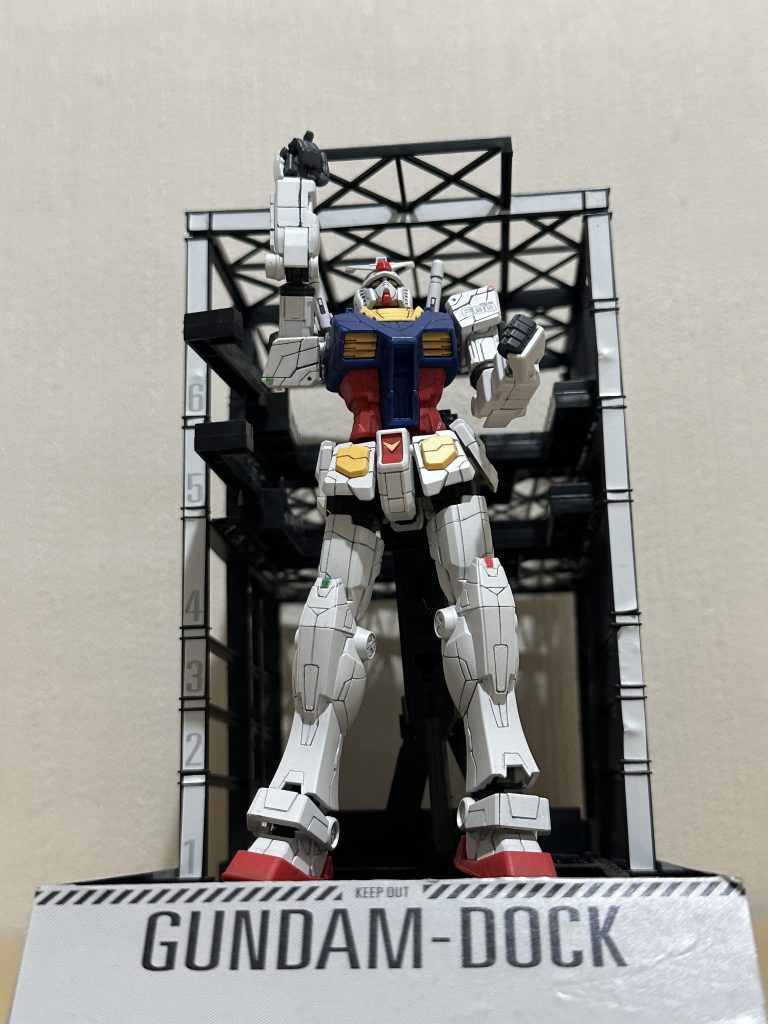 最後はお決まりのポーズ。「トゥース」ではありません。