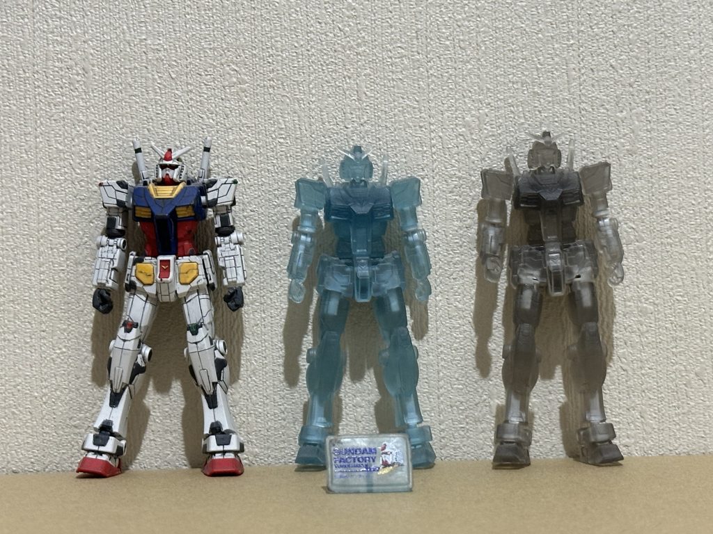 現地のガチャポンシリーズと。