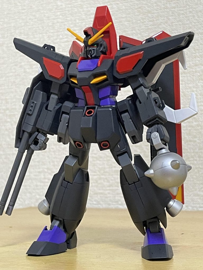 合わせ目消しとかはサボりました（笑）元のイメージを崩さないようにしながら、自分好みに仕上げました。ただ、元々が昔のキットなので、可動含めて古さは否めません。だけど、悪役感が増し、個人的には良い感じに仕上がったと思います！