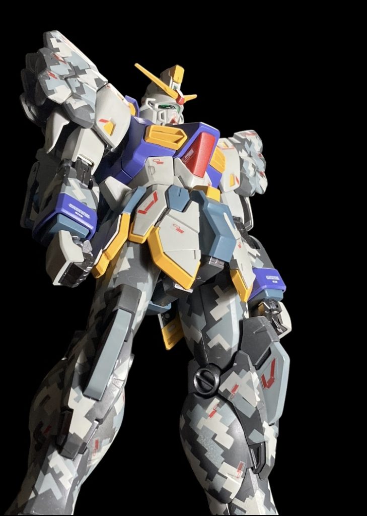 煽りで全体。オリジナルカラーを崩さないようにしました。とは言え、ギリギリまで砂漠迷彩と迷っていたのですが。